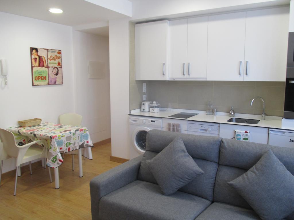 Apartamentos Grosen Σαν Σεμπαστιάν Δωμάτιο φωτογραφία