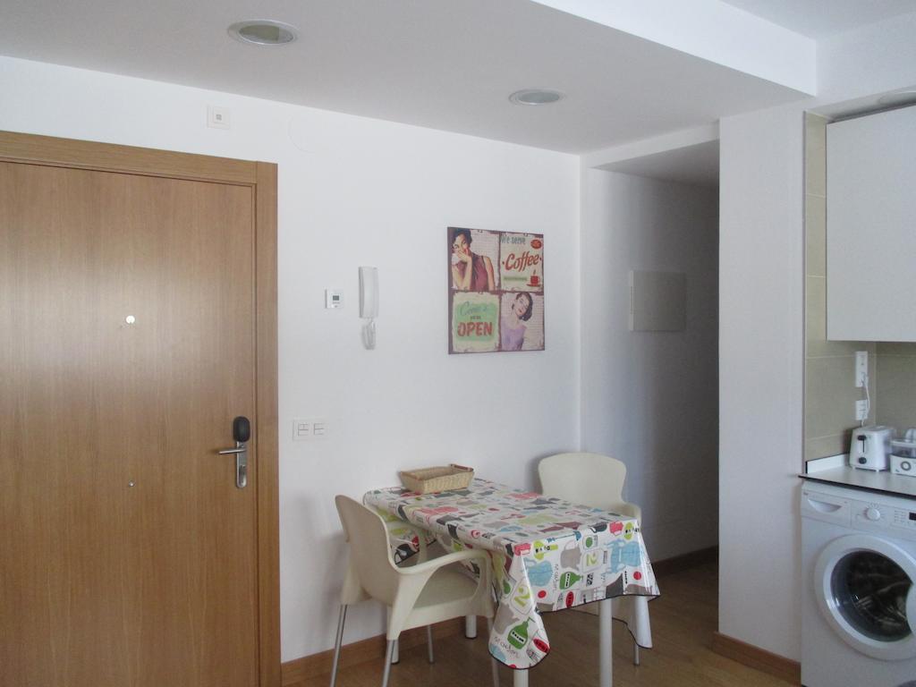 Apartamentos Grosen Σαν Σεμπαστιάν Δωμάτιο φωτογραφία